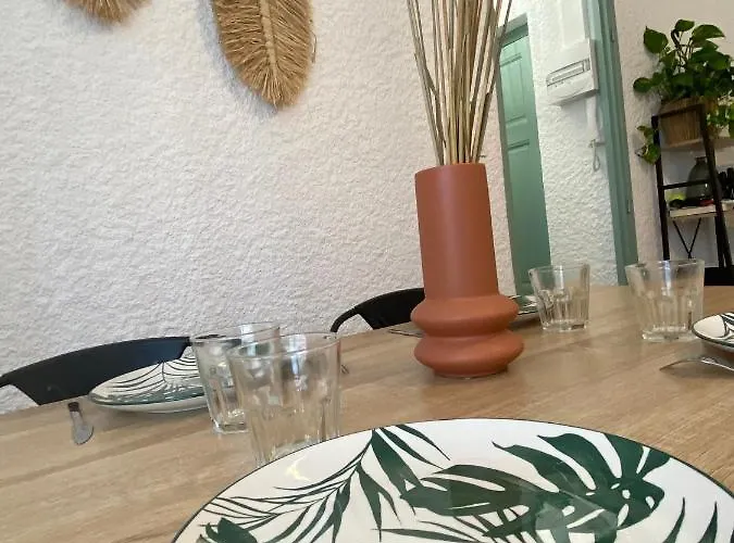 La Suite Des Platanes